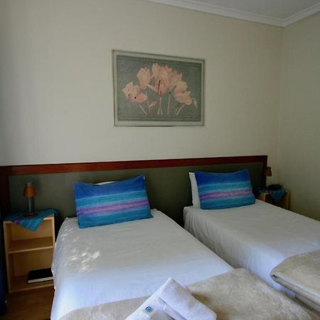 Clouds Guest House Durbanville Extérieur photo