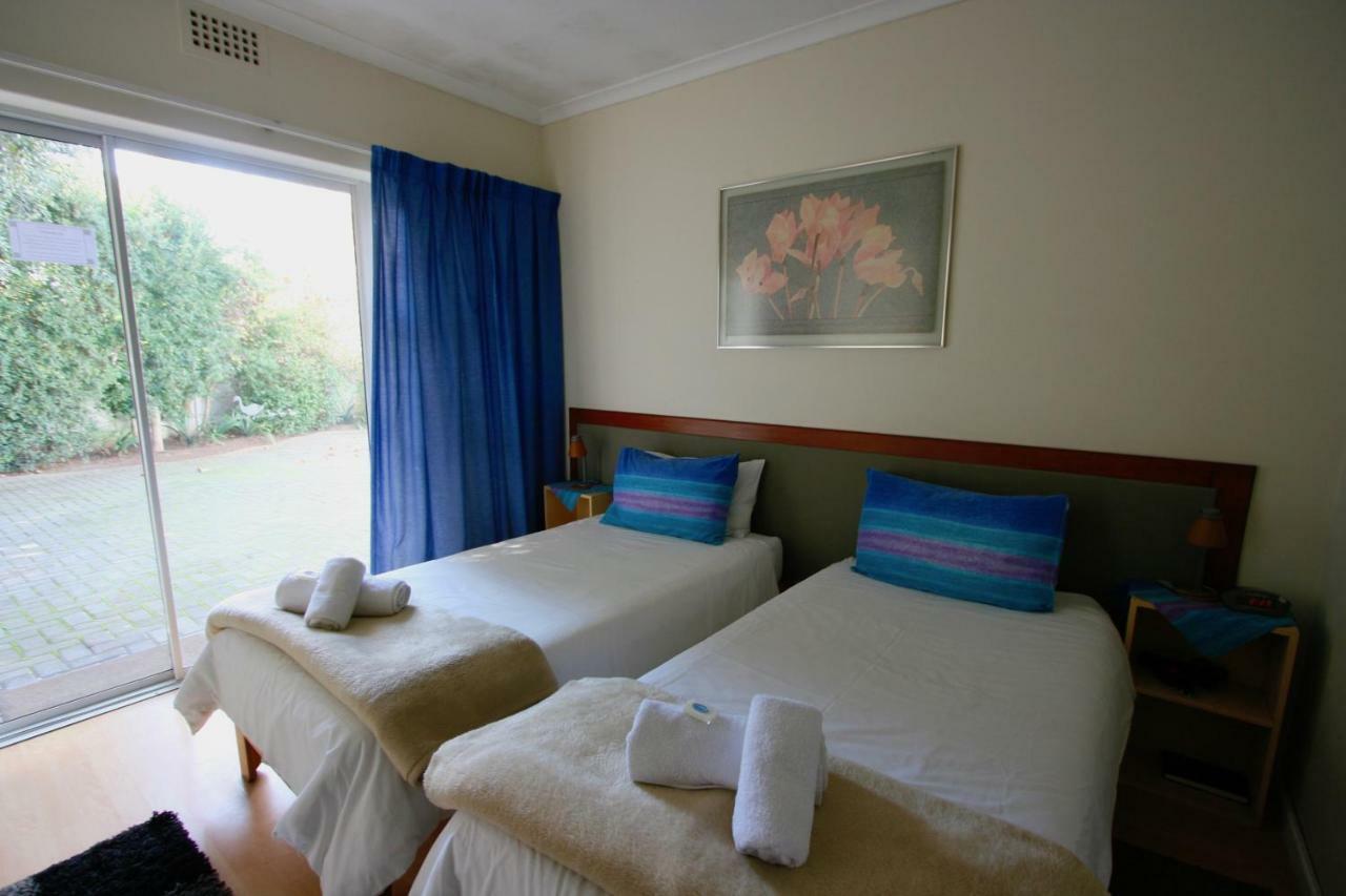 Clouds Guest House Durbanville Extérieur photo
