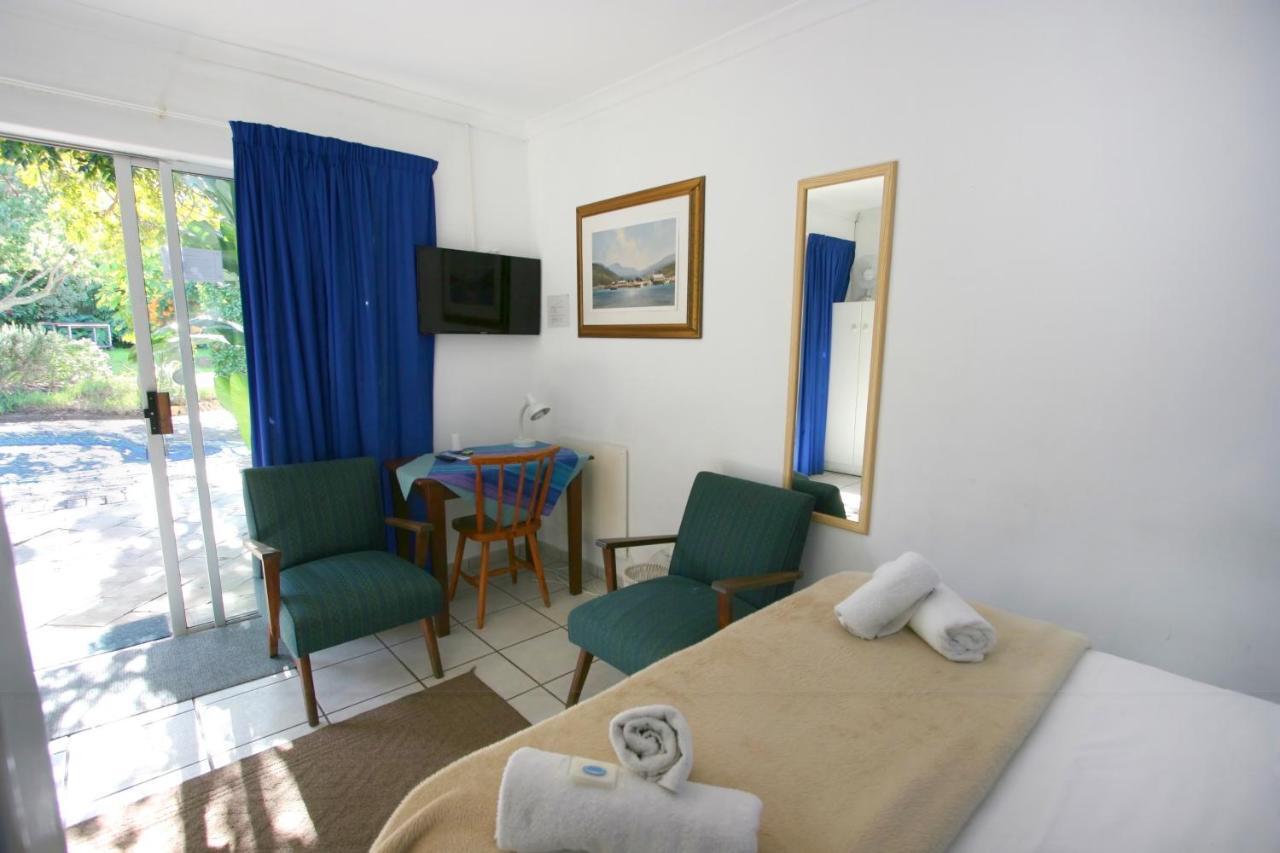 Clouds Guest House Durbanville Extérieur photo